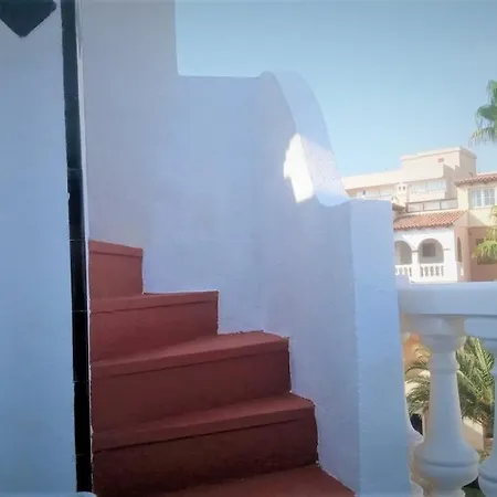 Apartment, Front Complex ,roof-terrace Uk Tv Апартаменти *